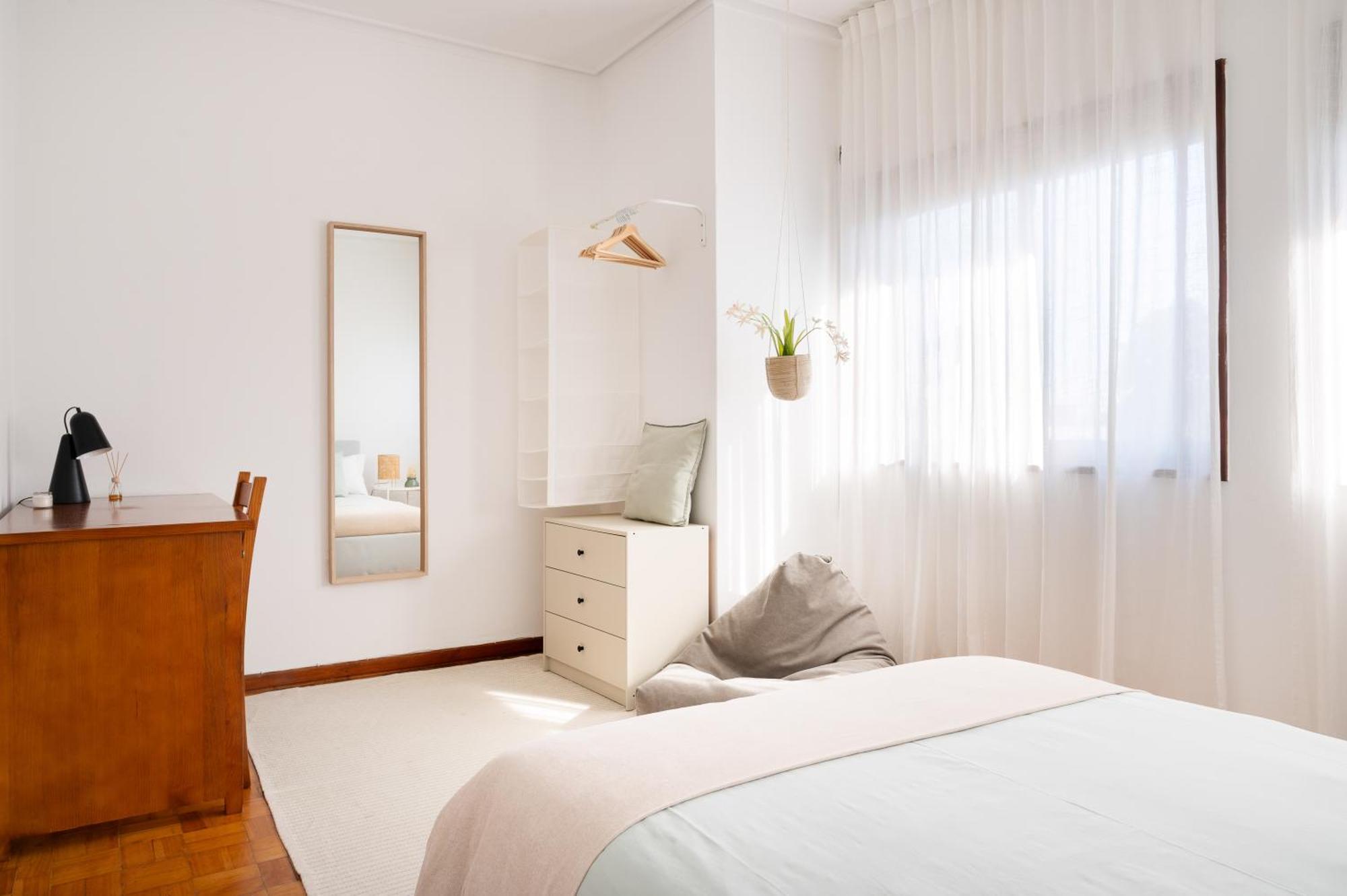 Appartamento ! Bright 2Br Hammock Flat ! Praca Da Republica OOporto Esterno foto