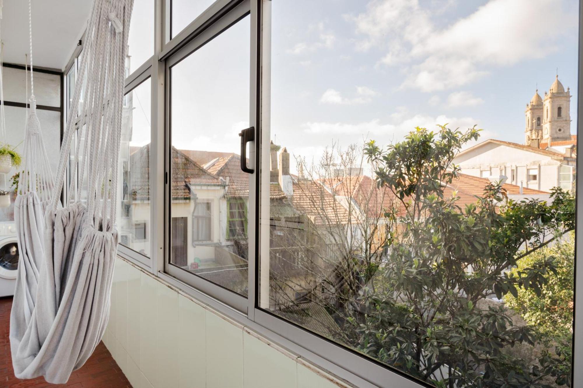 Appartamento ! Bright 2Br Hammock Flat ! Praca Da Republica OOporto Esterno foto